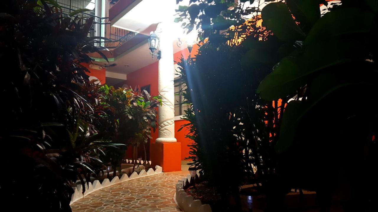 Hotel Don Vito Estelí Eksteriør billede